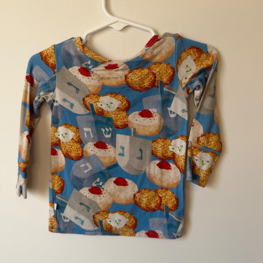Posh Peanut Pajama Set Hanukkah Holiday Dreidel Long Sleeve Size 18-24m - Picture 5 of 5